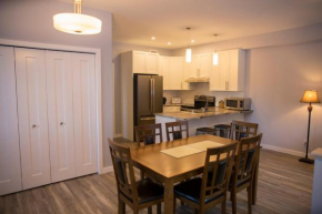 Downtown Whitehorse 4 bedrooms deluxe condo